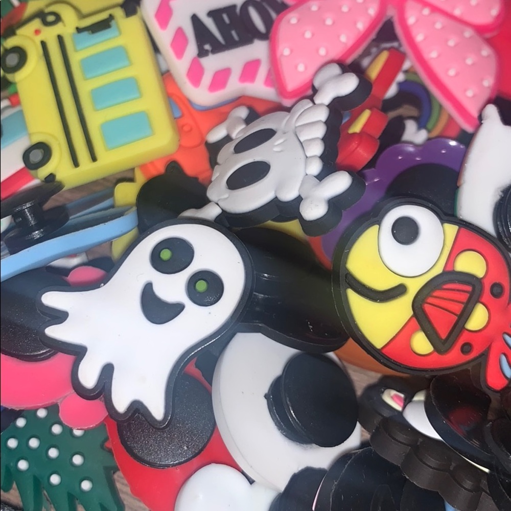 MYSTERY PACK of gibbitz/shoe charms